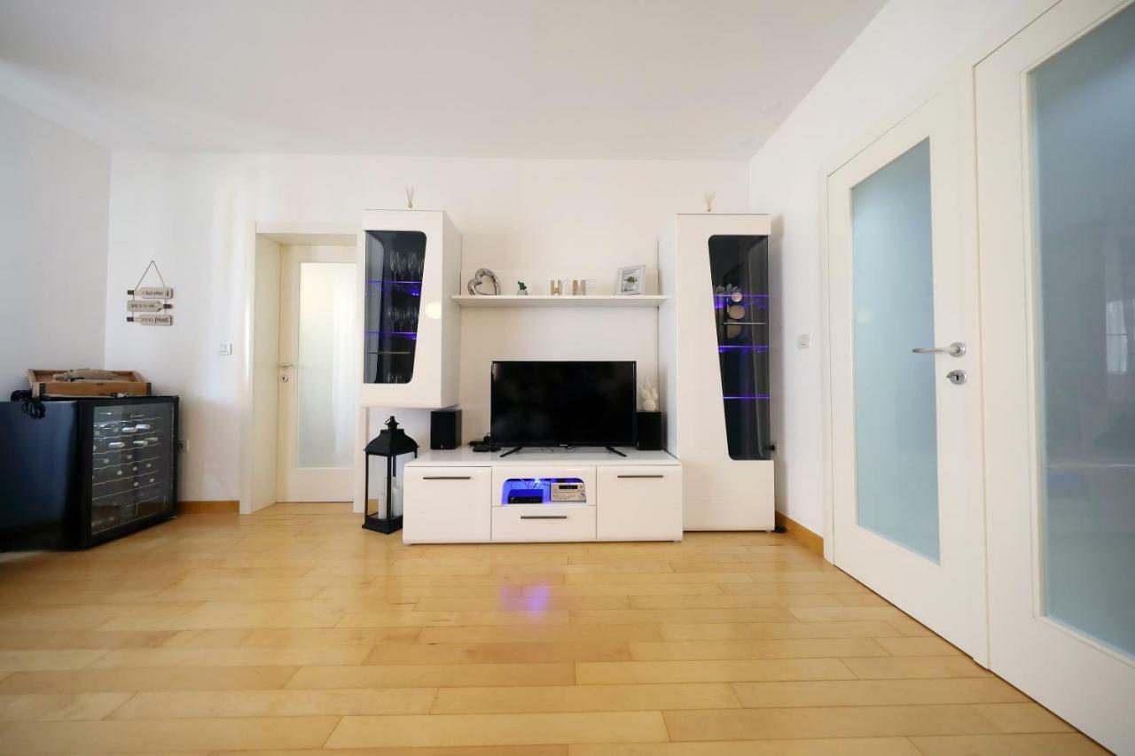 Dioniz Apartment Zadar Luaran gambar